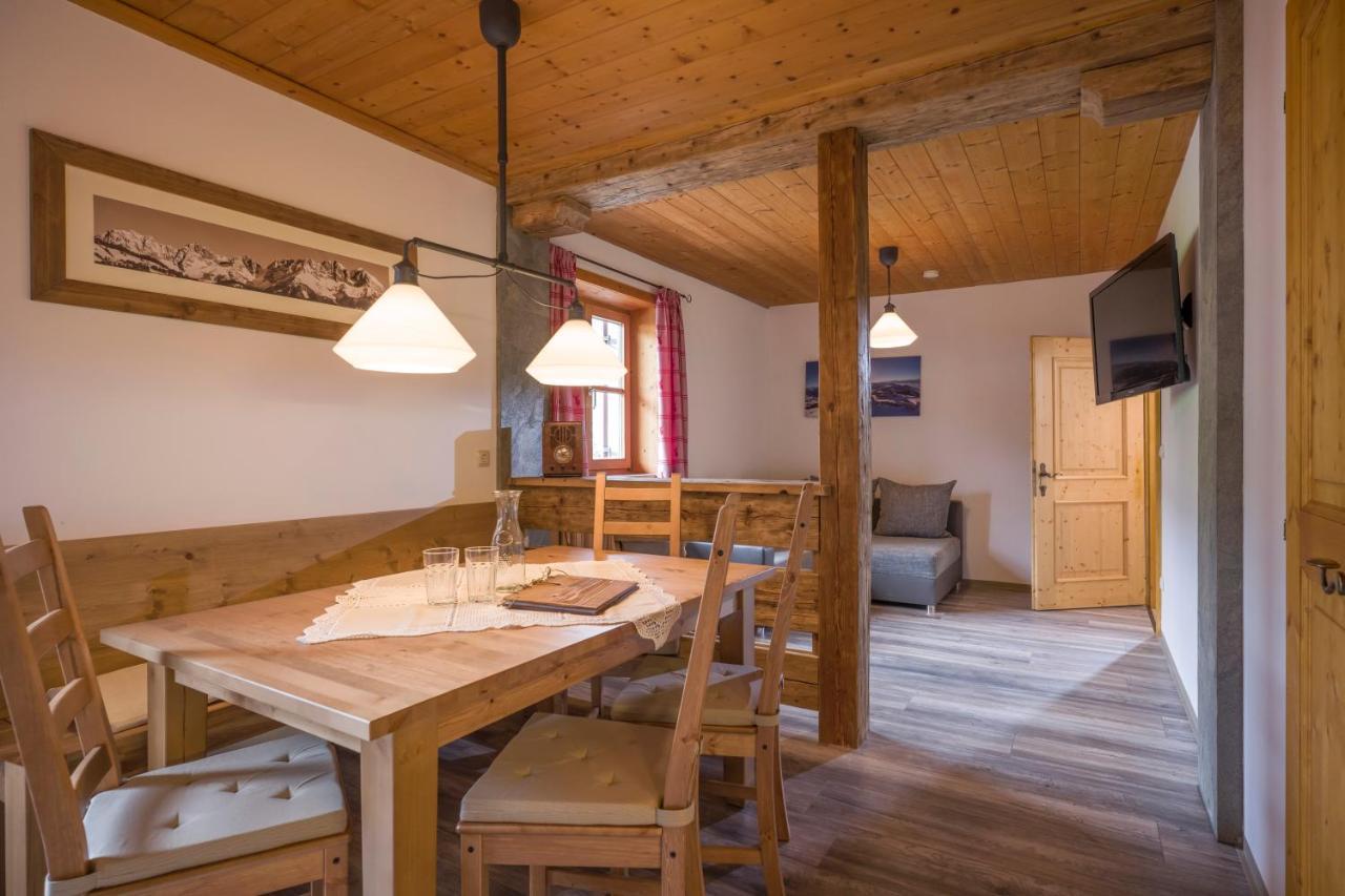 Grittlmuehle Chalet Ferienwohnungen بريكسن ام تاله المظهر الخارجي الصورة