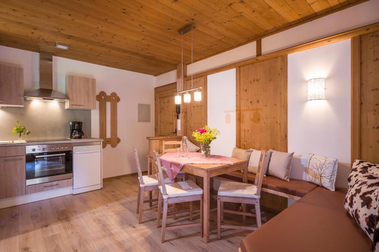 Grittlmuehle Chalet Ferienwohnungen بريكسن ام تاله المظهر الخارجي الصورة
