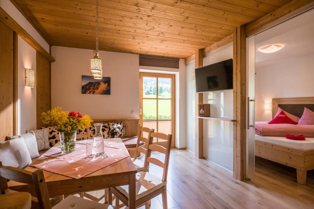 Grittlmuehle Chalet Ferienwohnungen بريكسن ام تاله المظهر الخارجي الصورة
