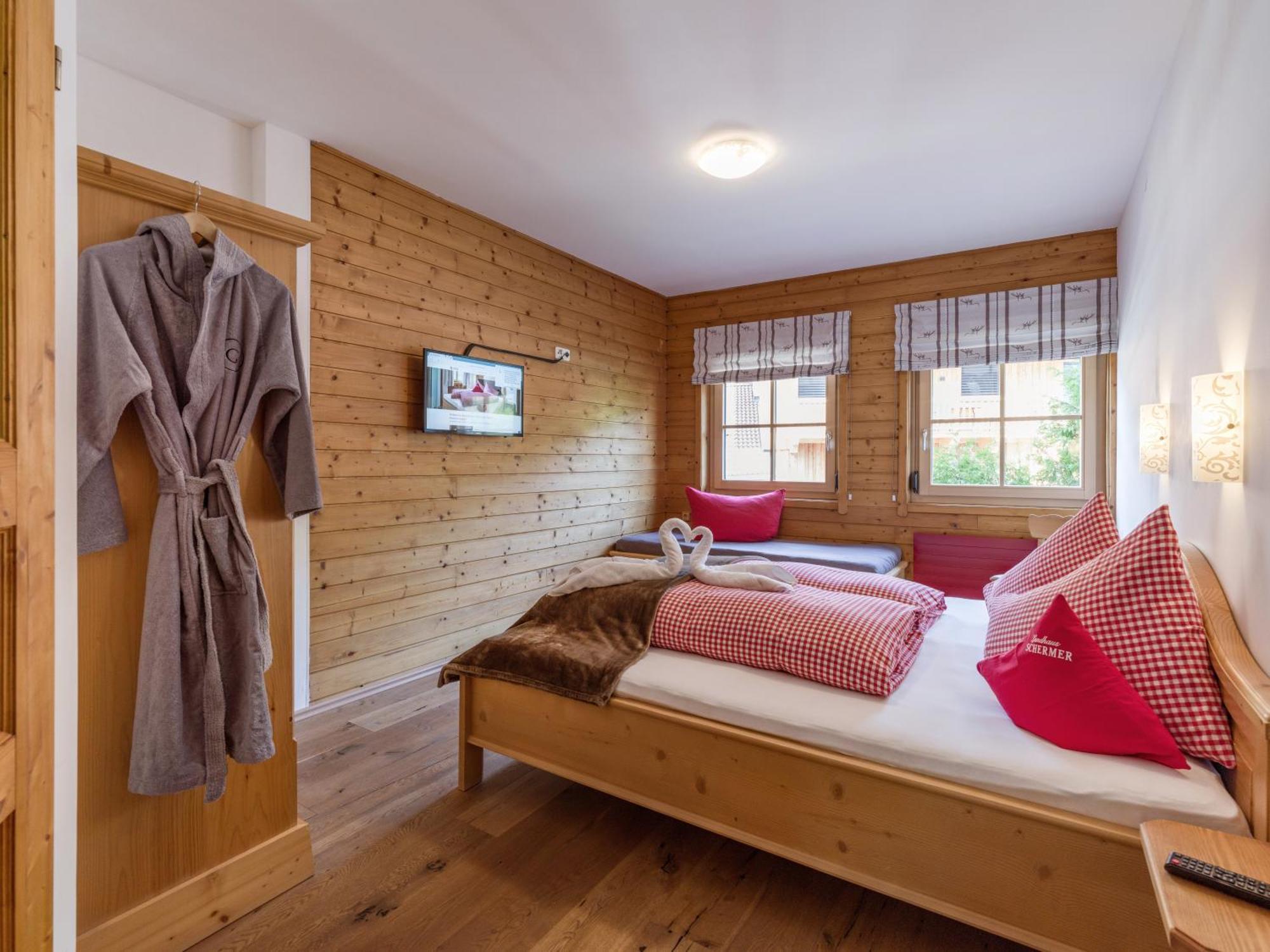 Grittlmuehle Chalet Ferienwohnungen بريكسن ام تاله المظهر الخارجي الصورة