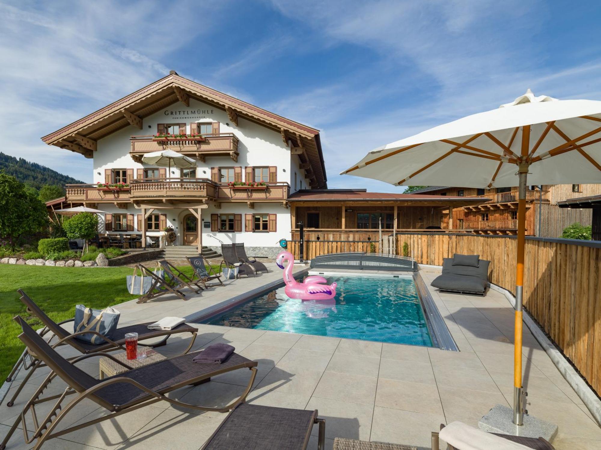 Grittlmuehle Chalet Ferienwohnungen بريكسن ام تاله المظهر الخارجي الصورة